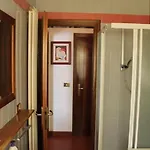 Kebele Oda ve Kahvaltı Roana
